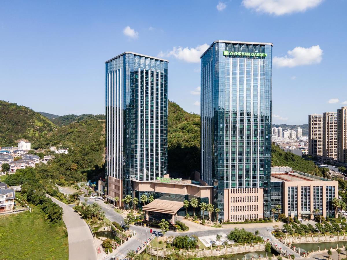 Wyndham Garden Yuhuan Downtown Hotel Tajcsou Kültér fotó