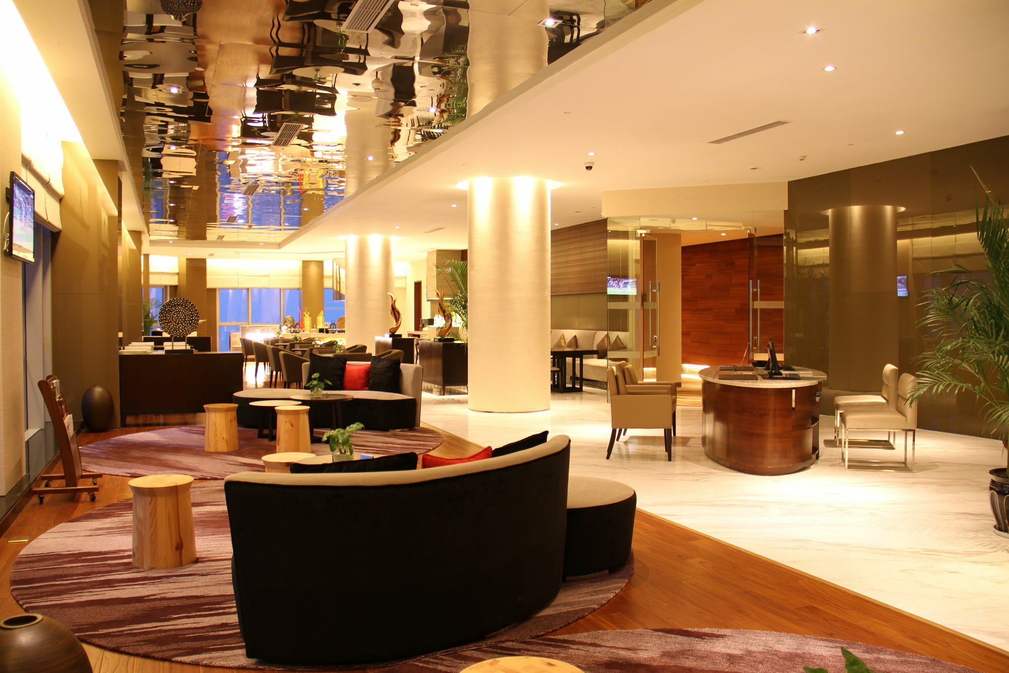 Wyndham Garden Yuhuan Downtown Hotel Tajcsou Kültér fotó